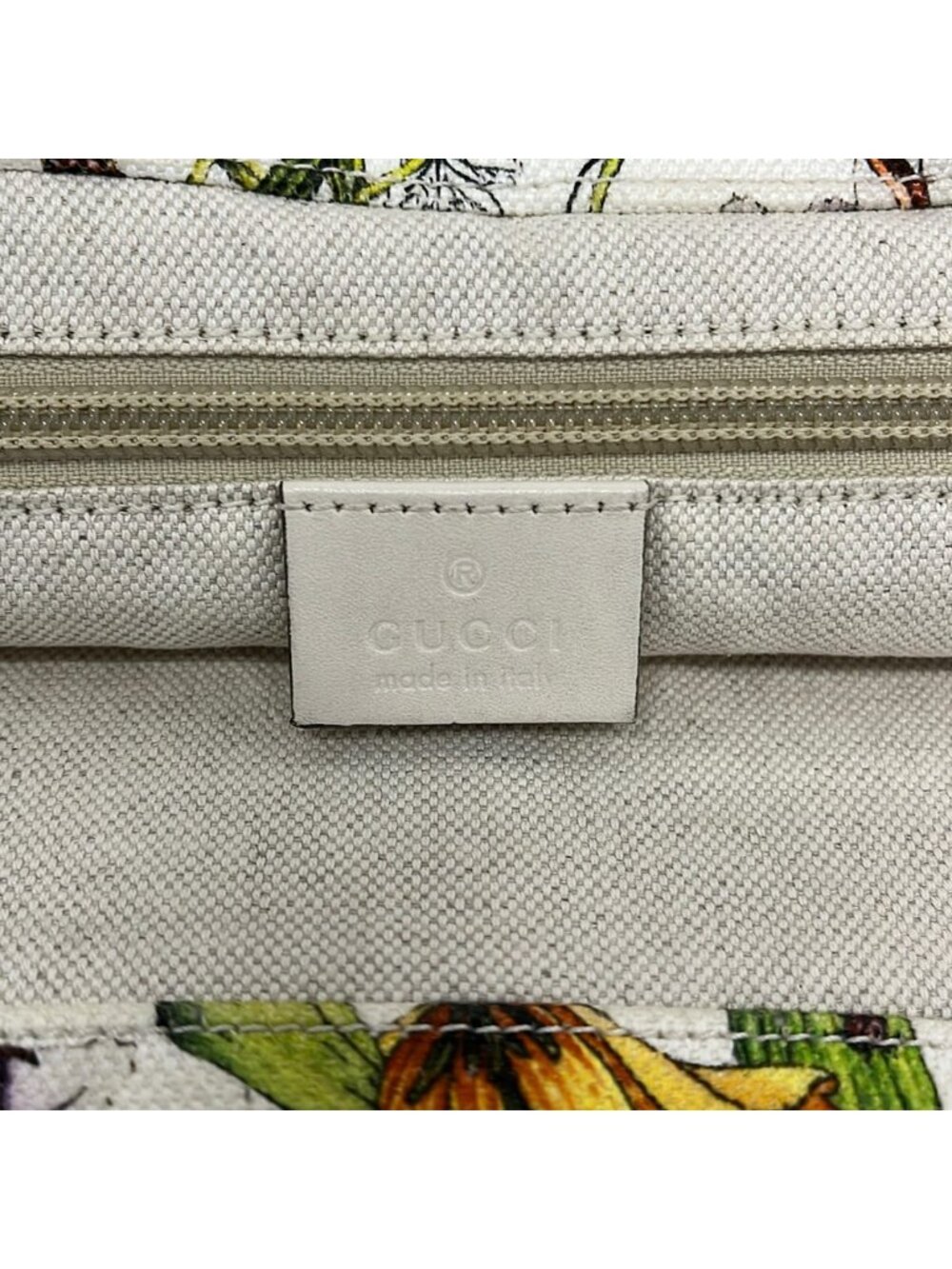 ★SOLD★ Gucci Tote Flora Ivory Green Multi Floral Pattern Leather - Picture 9 of 10